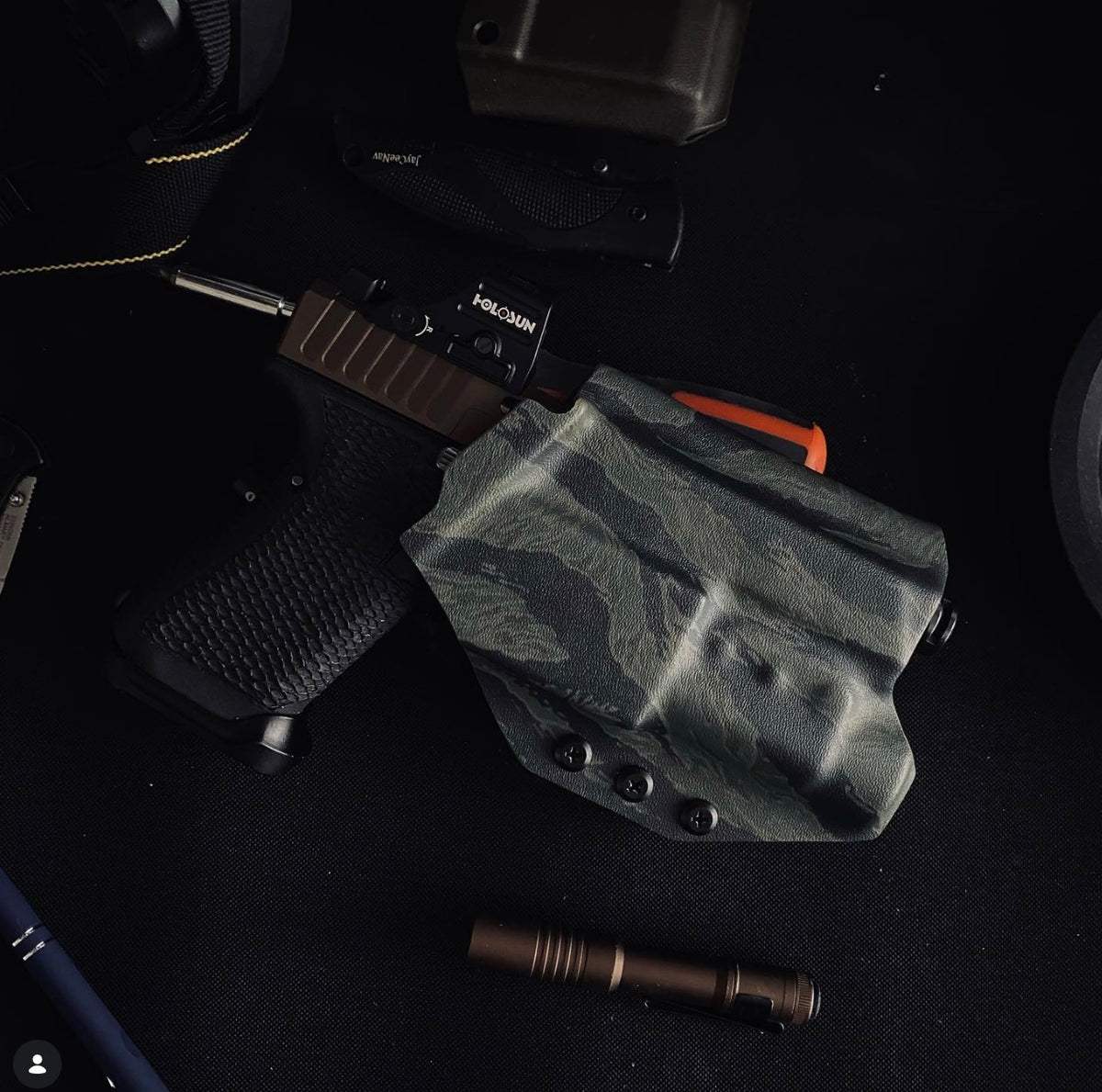 Glock IWB Lightbearing Holsters